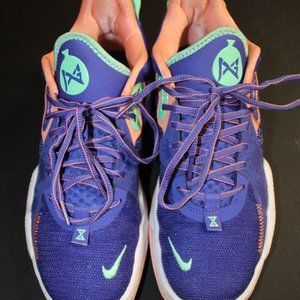 Nike Air Paul George